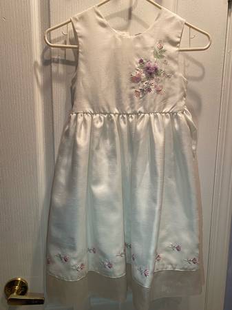 Charter Club White Flower Girl Dress Size 8 1
