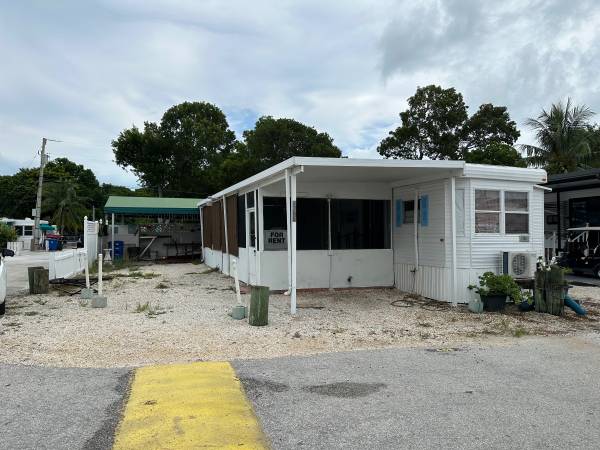 CALUSA CAMP RESORT & MARINA 2/1 1