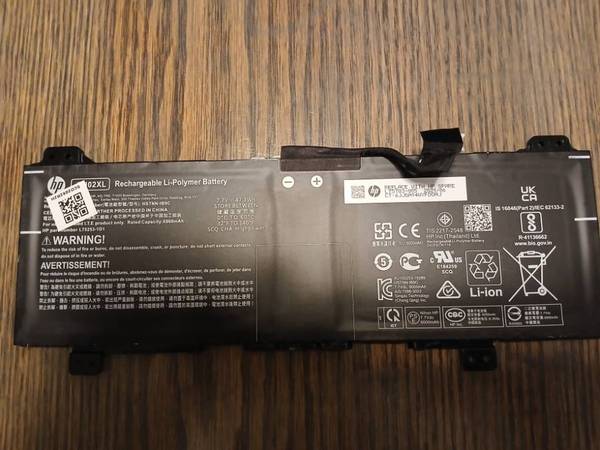 HP OEM Laptop Battery 1