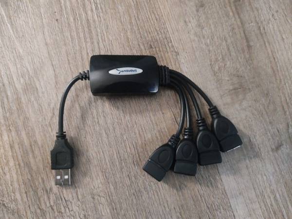 4-Port USB Hub (By Sabrent) For Sale - $5 (Los Angeles)63471471731587121