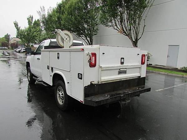 2018 Chevy Silverado 2500HD 4x4 Utility Truck - $15995.0063475805672833124