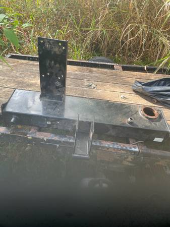 Hydraulic reservoir/return,& input 1