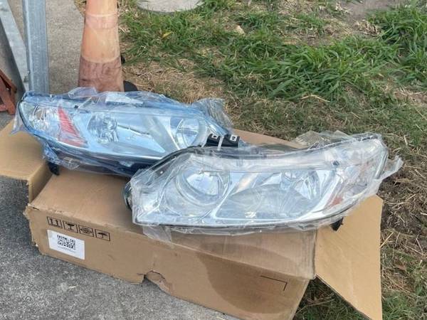 Headlight Assembly 1