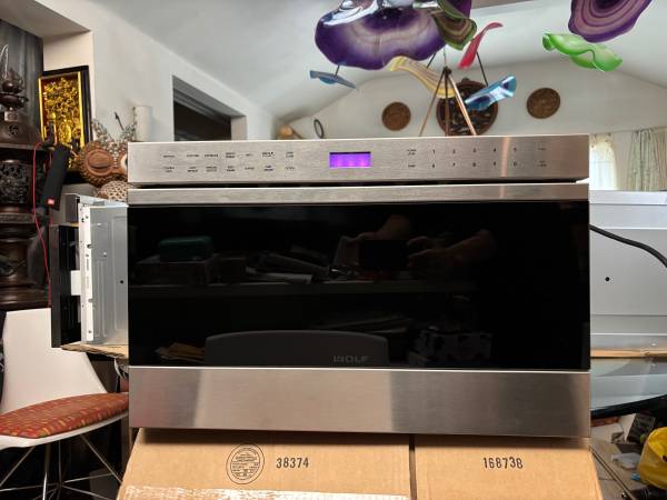 WOLF MICROWAVE DRAWER 1
