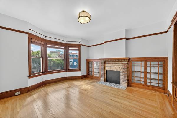 $4,995 / 2br - Charming Sunset Home with Hardwood Floors and Great Natural Light! (sunset / parkside)64000753944579123