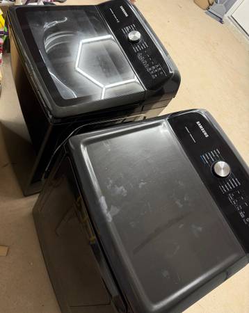 Washer Dryer Combo (plus free Couch) 1