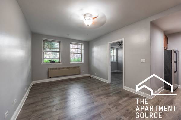 $2,000 / 2br - Spacious 2-Bedroom in Buena Park GAS HEAT AND WATER INCLUDED (Buena Park)64041808399745120