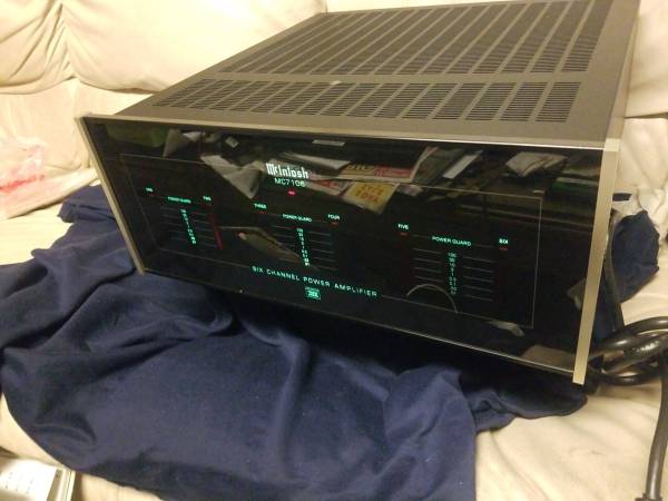 Perfect Condition MC7106 Power Amplifier 1