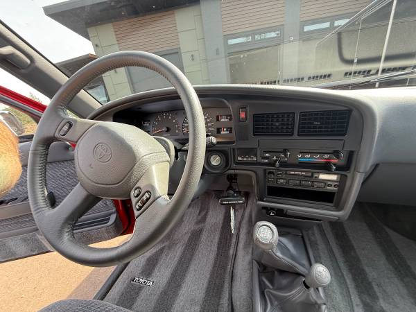 1993 Toyota SR5 - 1053 - Photo 6