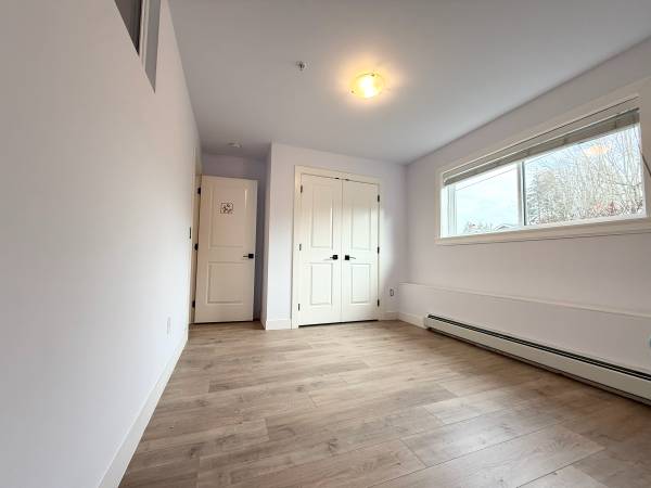 Port Coquitlam｜Lincoln Park｜Private Entrance｜2 Bed + 1 Bath｜Recently Ren 5