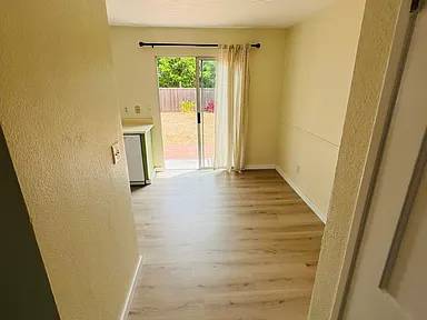 $1,487 / 2br - Bright 2-Bedroom Home with Bay Views Near Seacliff Beach – Aptos, CA (aptos)63935453802371120
