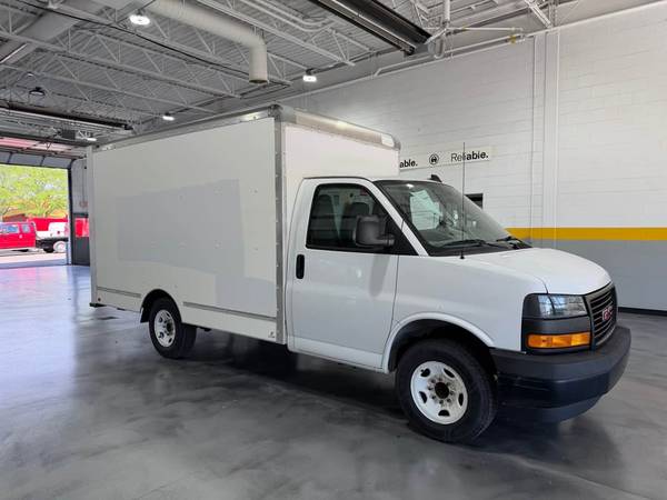 2019 GMC Savana