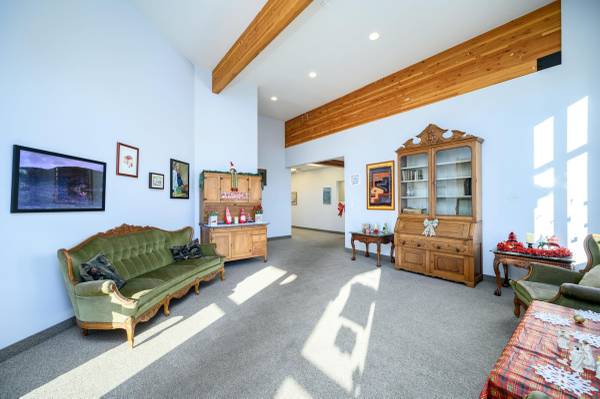 $2,635 / 1054ft2 - Prime Professional Medical Office Space Available in McMinnville (McMinnville)63845979266817123