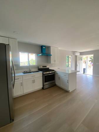$3,900 / 3br - 975ft2 - House for rent 3900$ (San diego)63775675601409124