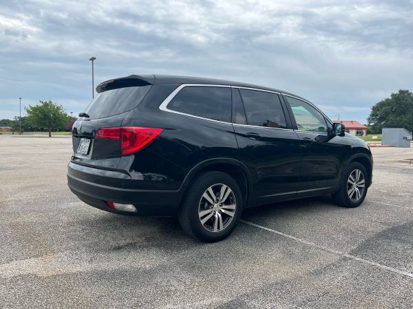 2017 Honda Pilot EX-L - $15,950 (Cedar Park)63439388529539123