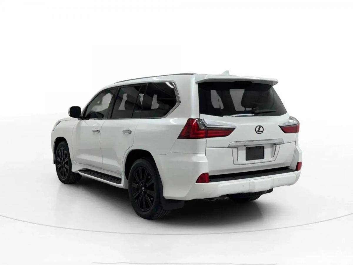 2020 Lexus LX 570
