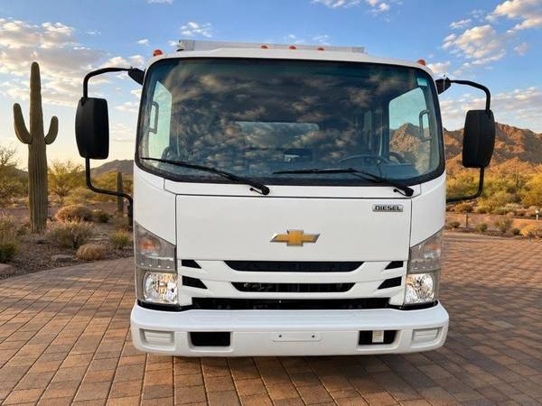 2017 Chevrolet 4500HD LCF - Photo 3