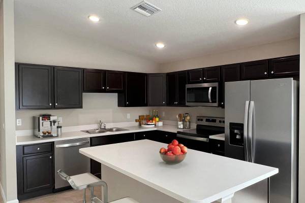 $2,700 / 3br - 1450ft2 - Private Entry Patio and Back Patio, Playground, Designer 4" Backsplash (Fort Pierce)63799684486273122