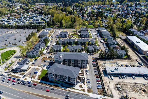 $1,941 / 3br - 1005ft2 - Departamentos amplios, excelentes comodidades y ubicación privilegiada (27606 Pacific Hwy S, Federal Way, WA)63688296400129124