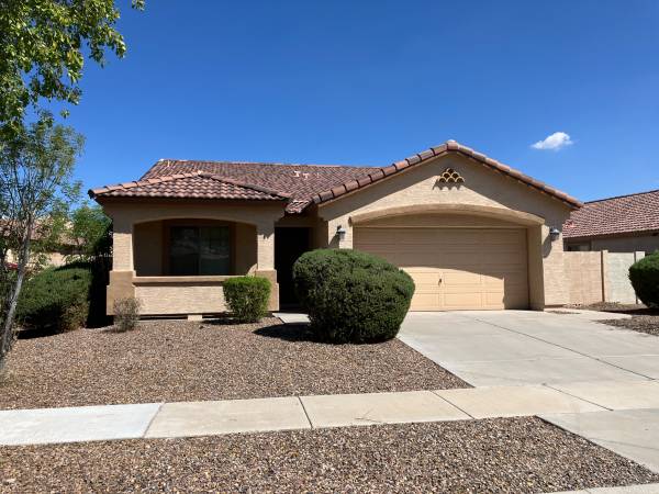 ***3 Bed 2 bath Single Level*** 1