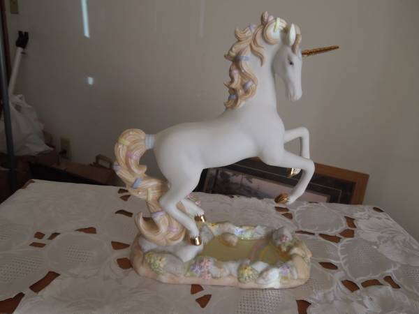 Princeton Gallery Rainbow Wish unicorn 1