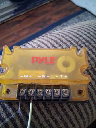PYLE 1