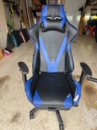 Gaming Chair 1