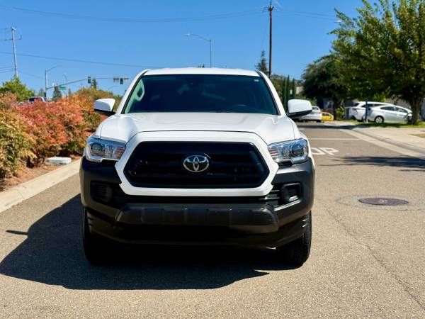2022 Toyota Tacoma SR5 ACCESS - Photo 2
