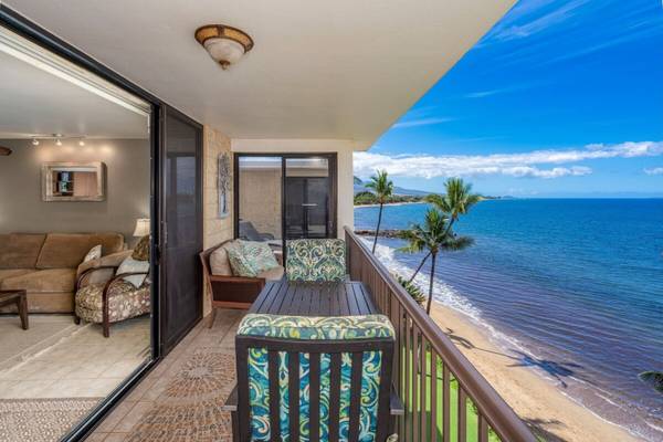 $169 / 1br - Direct Ocean Front, Breathtaking Top Floor Views, Central AC! (Kihei, HI)63939664164227123