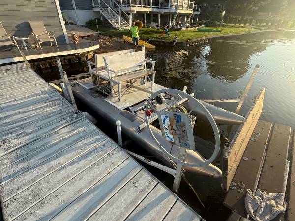 2013 Aqua Cycle 2 Paddle boat & Lift 1