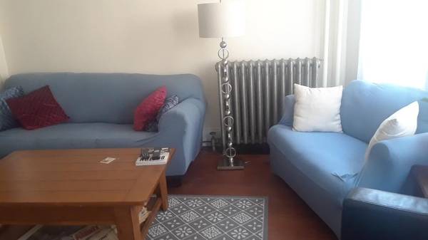 $800 / 4br - 1 Room Available October 1st in 4 Bedroom Apt. in Washington Square! (Brookline)63869887947137124