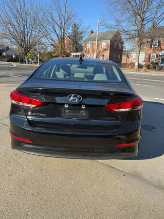 2017 Hyundai Elantra - $7,950 (Washington dc)63618565463171124