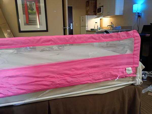 Baby Joy 71" bed rail 1