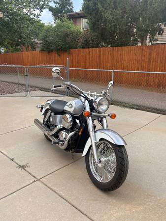 2001 Honda shadow deluxe ace 750