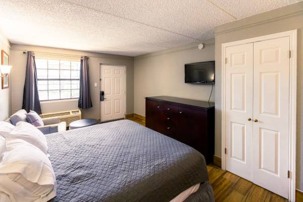 Simple Apartment Living With Bills Included 1