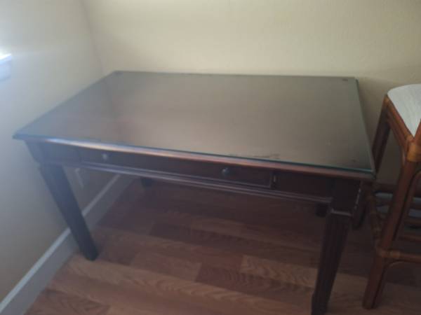 Glass top Computer Desk 1