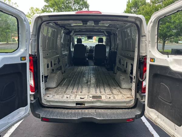 2018 Ford Transit 150 120mi - Photo 10
