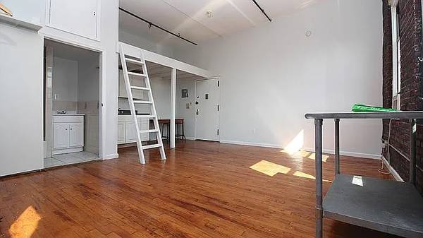$2,500 / 1br - Large sunny loft, wyckoff ave stop L train (Ridgewood)63874743266177120