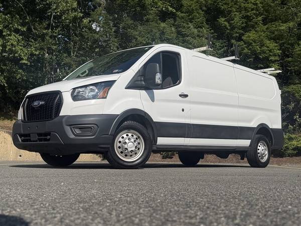 2021 Ford Transit AWD - Photo 2