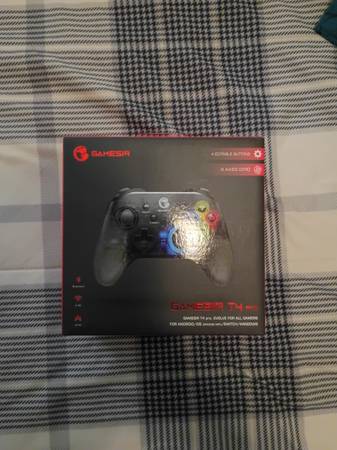 Gamesir T4 Pro Wireless Controller 1