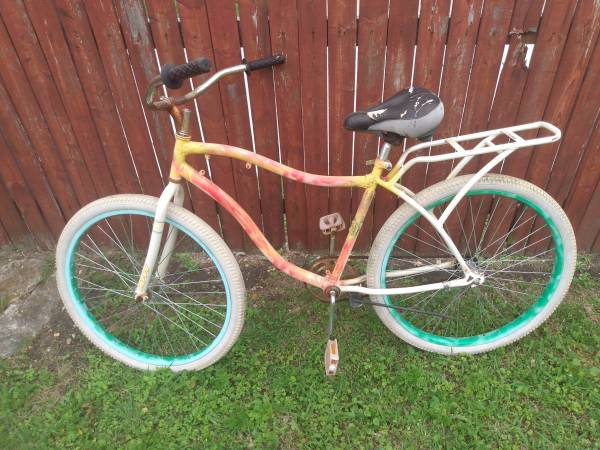 Beach cruiser mechanically good 1