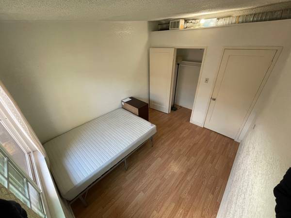 $1,000 / 7br - PRIVATE room, SHARED bath, Close to freeway + bay area tech companies (sunnyvale)64000750605315122
