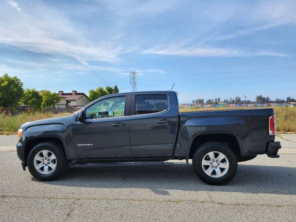 2018 GMC Canyon 2WD SLE - Photo 4