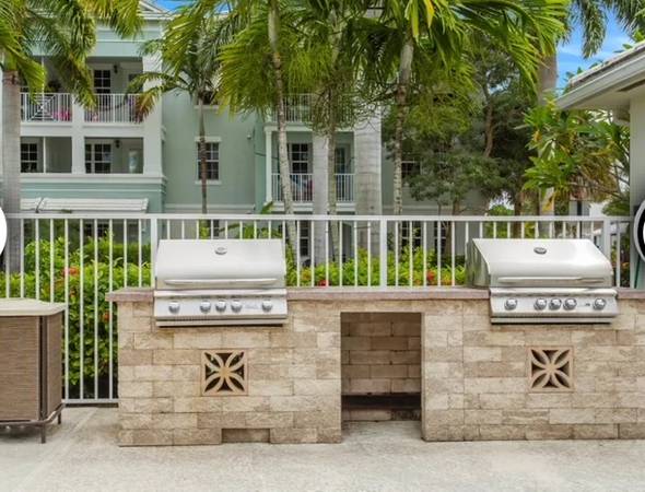 $2,650 / 2br - 2/2 - 1 MONTH FREE- WALK TO SHOPS- WASHER/DRYER IN UNIT- RESORT STYLE (JUPITER)63825139145857123