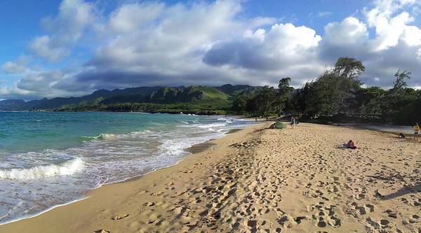 $200 / 1br - 800ft2 - Beachfront 2 Bed /1 Bath,  Sleeps 4-5 (Hau'ula, Oahu, Hawaii)63939392898690120