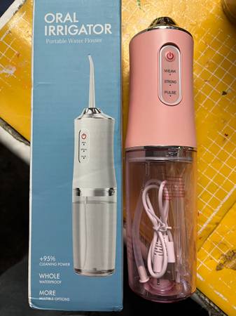 Portable water Flosser 1