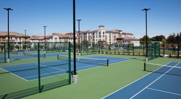 $2,823 / 1br - 678ft2 - Luxurious Living in Milpitas: 1 BR w/ Resort Amenities (milpitas)63657981950465124