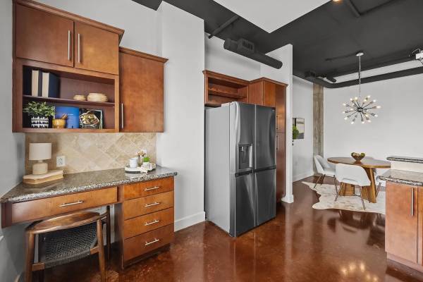 $140 / 2br - 1609ft2 - Gorgeous views of the Ashley River (Charleston)64015948481281121