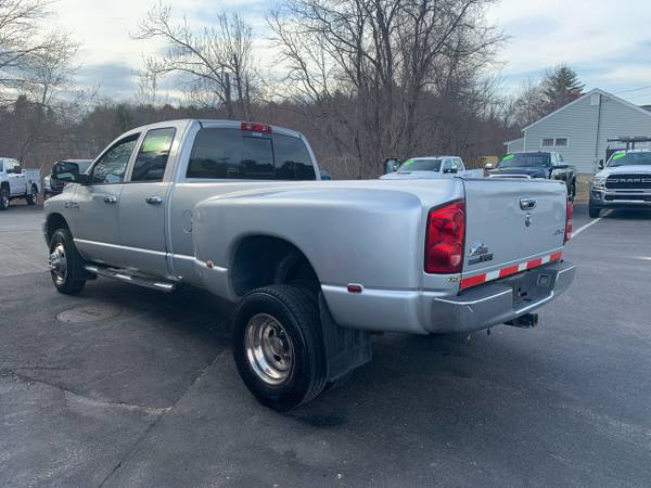 2008 Dodge Ram 3500 SLT Quad Cab Long Bed 4WD DRW - $25,944 (Plaistow, NH)63622658114049124