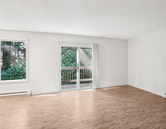 $1,495 / 2br - FREE HALF MO. - Retro Style Counter, On-Site Management, Pets Welcome (Halsey & I-84)63999315603331122